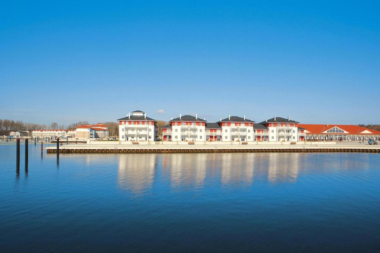Resort Dorfhotel Boltenhagen Boltenhagen Exterior photo
